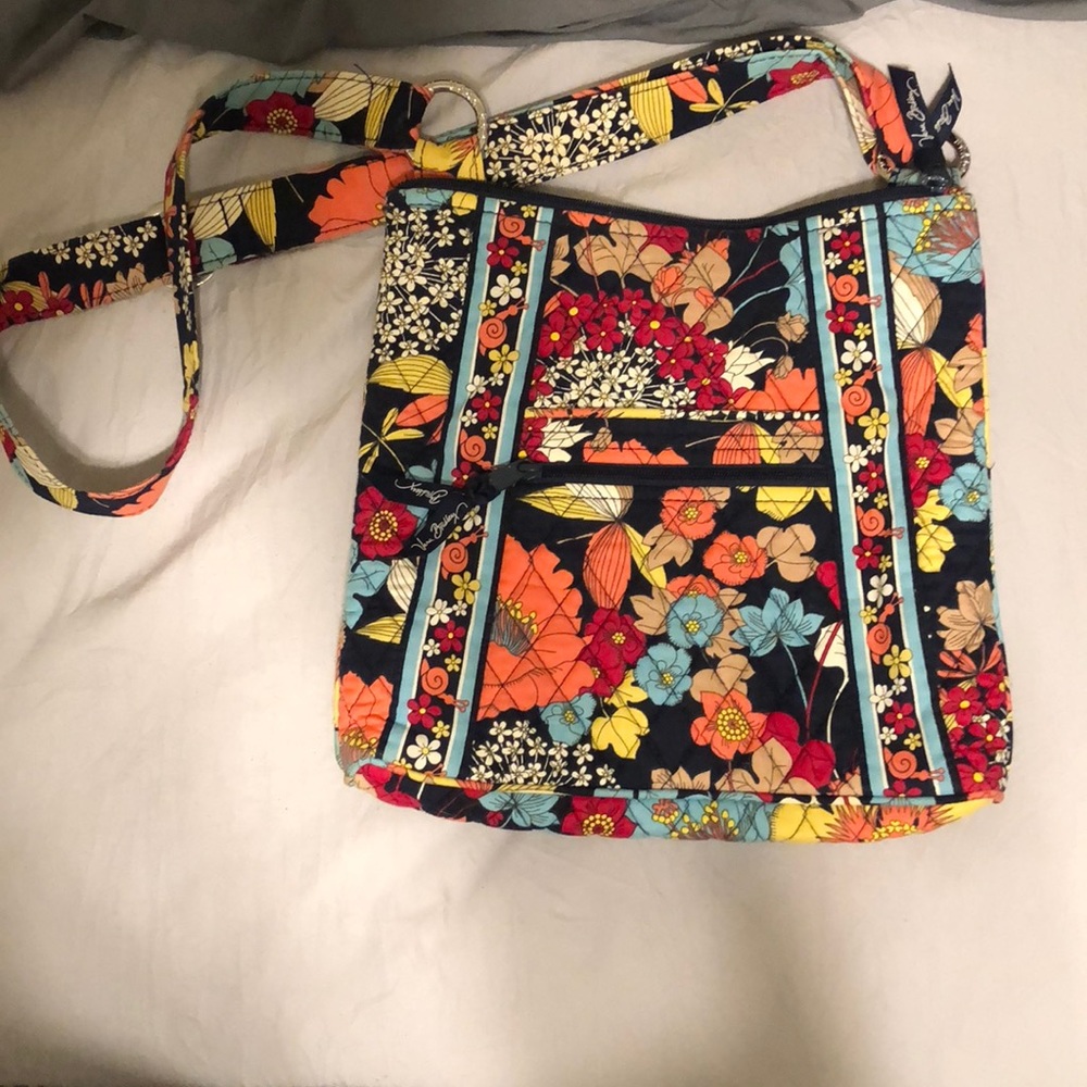 A vera Bradley purse